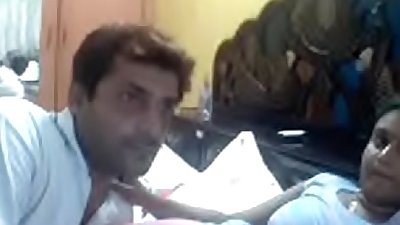 Horny Indian Cam couple doing sex on webcam - For live cam chat visit indiansxvideo.com